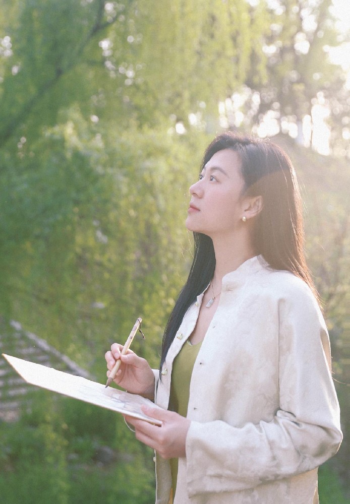 汪彬（國瓷紅葉畫院高級(jí)畫師）